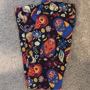LuLaRoe Pants - Lularoe leggings tall and curvy LuLaRoe Pants - Lularoe leggings tall and curvy
